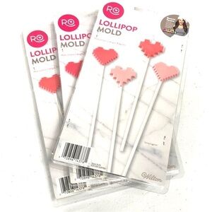 Valentine’s Day Wilton Pink Party Favor Supplies